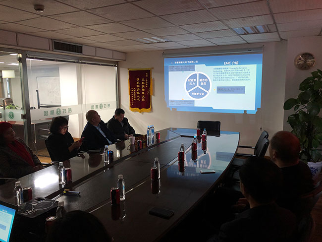 岳氏集團就EMC項目深度交流，并簽訂戰(zhàn)略合作協(xié)議